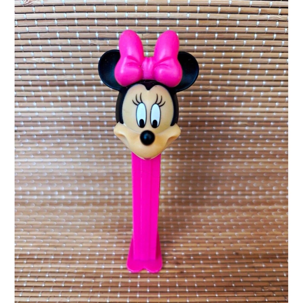 Disney Minnie Mouse PEZ Candy Dispenser with Pink Bow